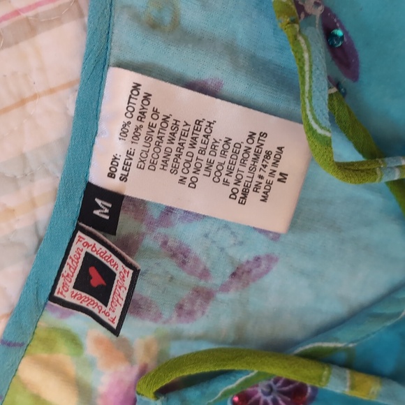 🌼Colorful Woman's Shirt - Picture 2 of 7